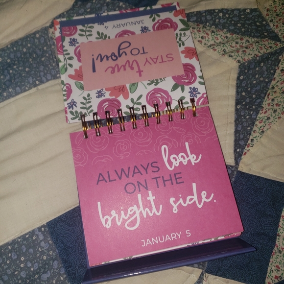 Pembrook Daily Motivational Desk Calendar - Picture 6 of 10